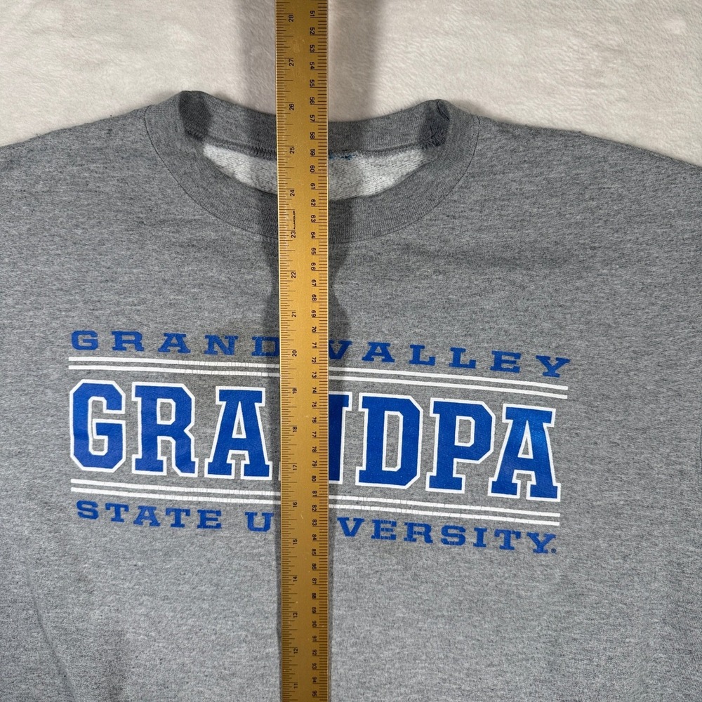 Grand Valley State University Grandpa Sweatshirt Grey Champion Crewneck Large - Picture 5 of 7
